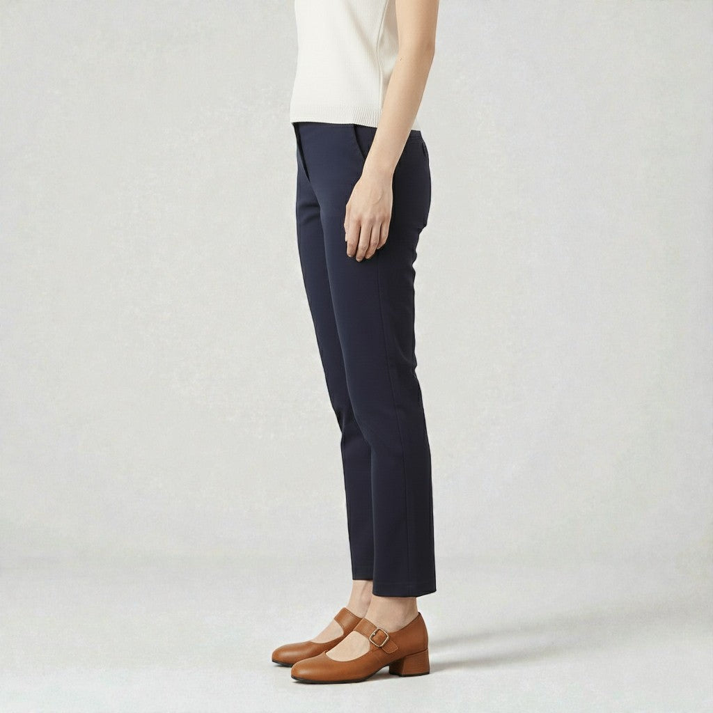 Elegante Komfortschuhe mit stilvollem Riemen und Absatz