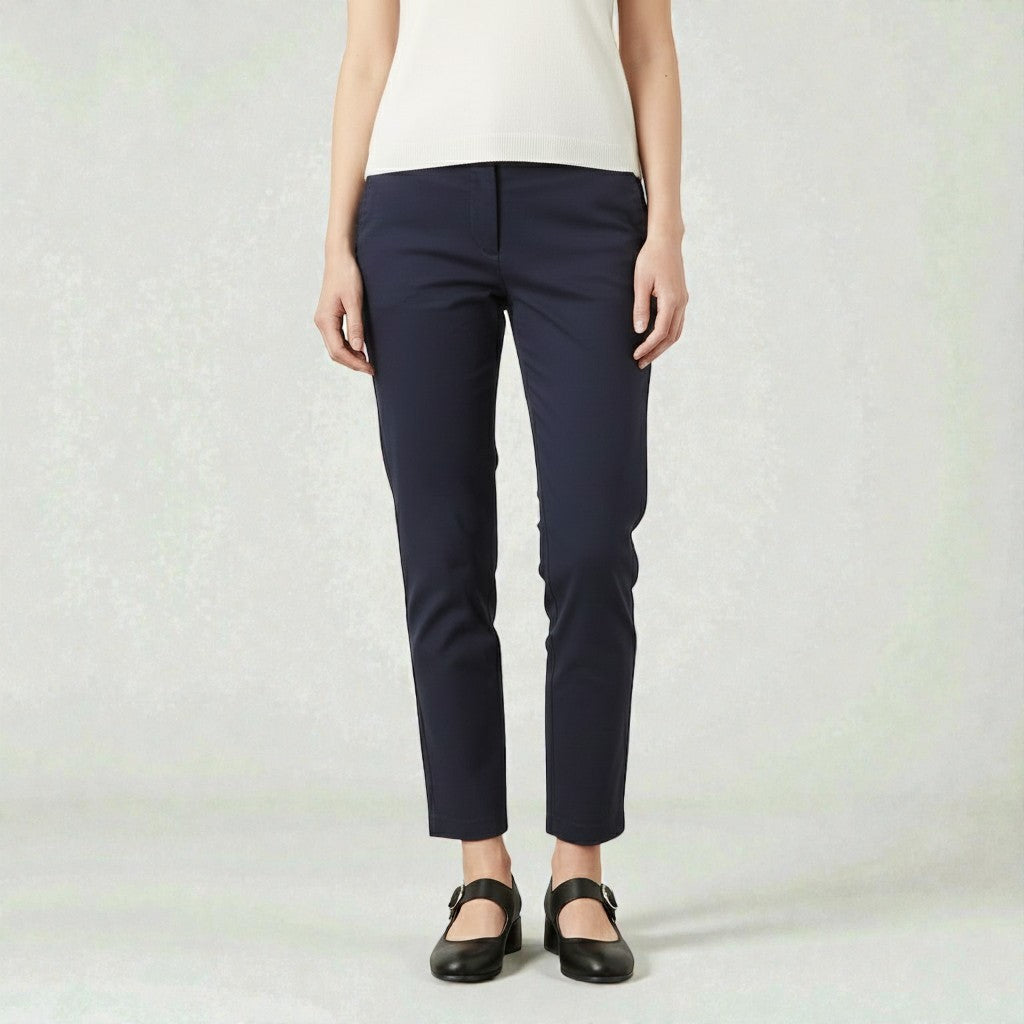 Elegante Komfortschuhe mit stilvollem Riemen und Absatz