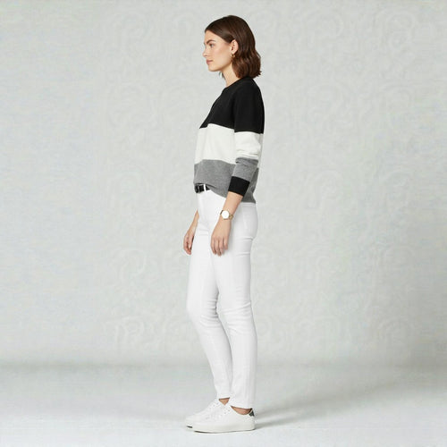 Knit Sweater with Modern Pattern and Feminine Fit