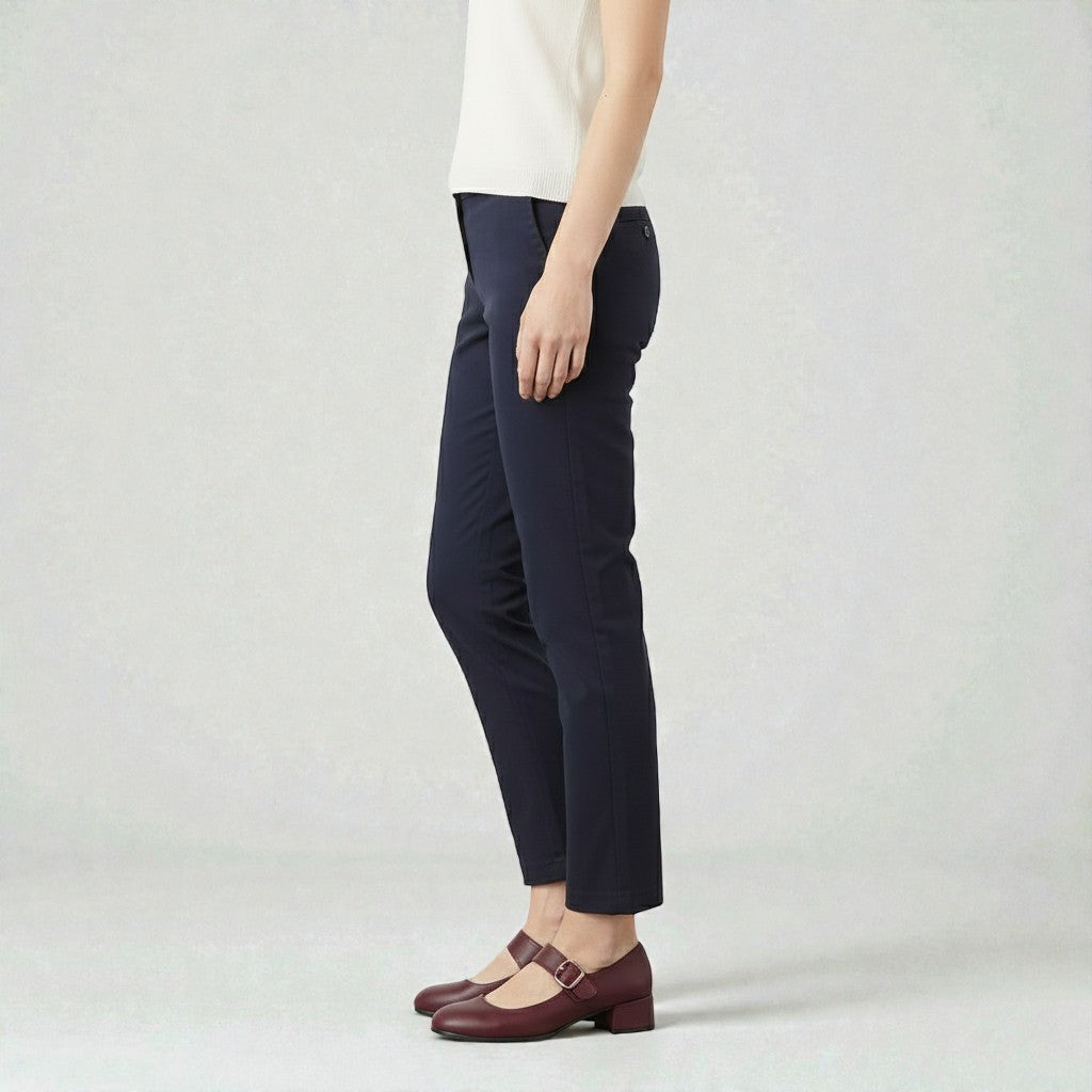 Elegante Komfortschuhe mit stilvollem Riemen und Absatz