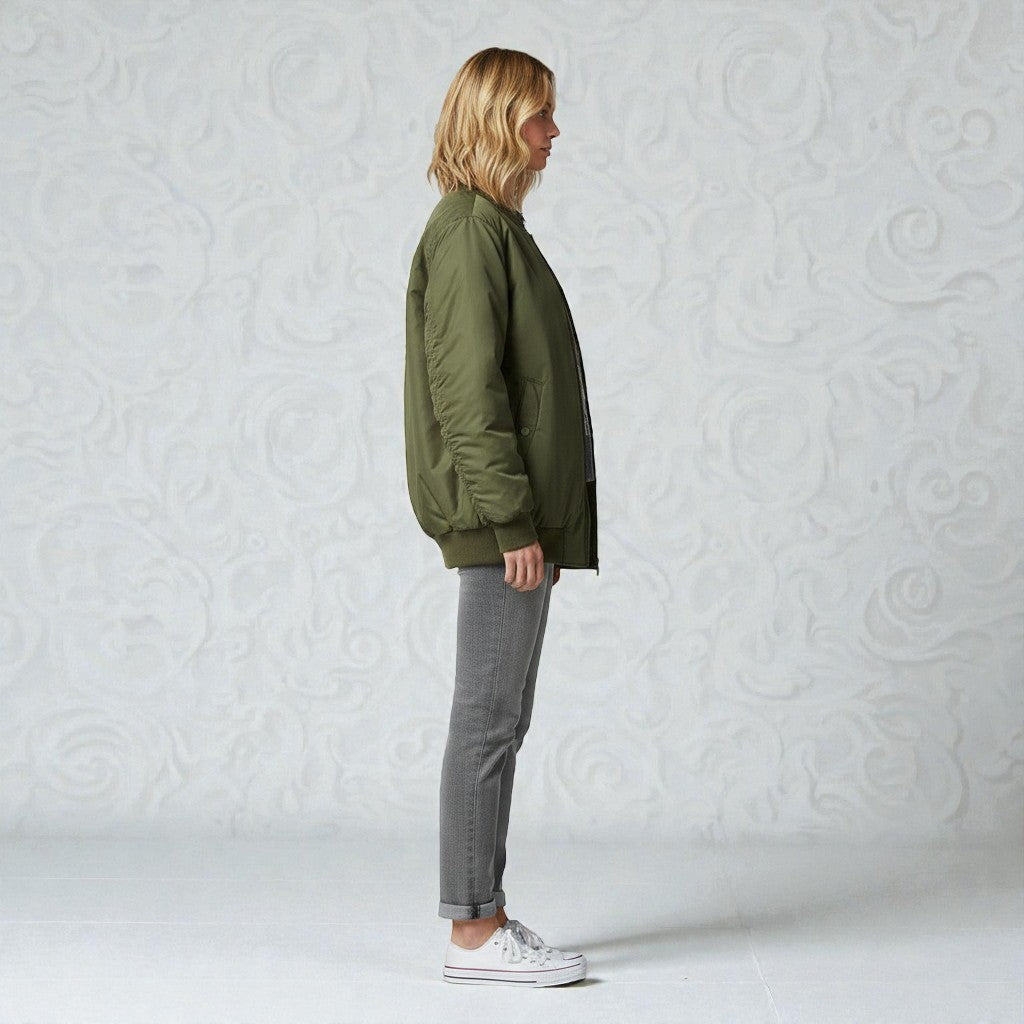 Elegante Steppjacke mit modernem Komfortschnitt